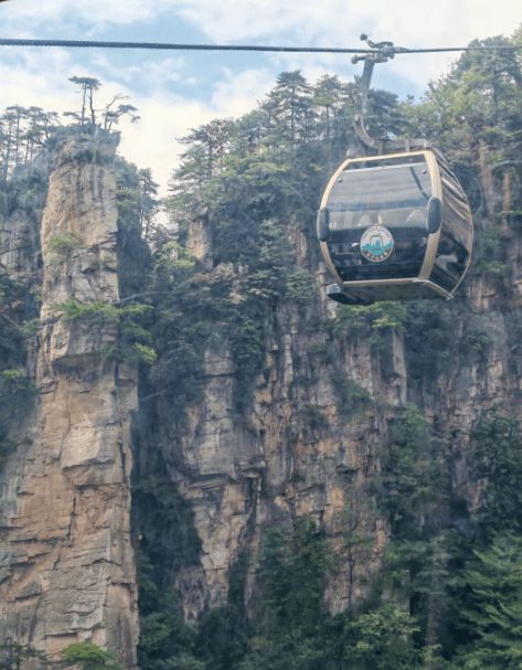 少?张家界六天五晚线路指南码住不踩坑j9国际站登录张家界六日深度游花费多(图1) 少?张家界六天五晚线路指南码住不踩坑j9国际站登录张家界六日深度游花费多(图1)